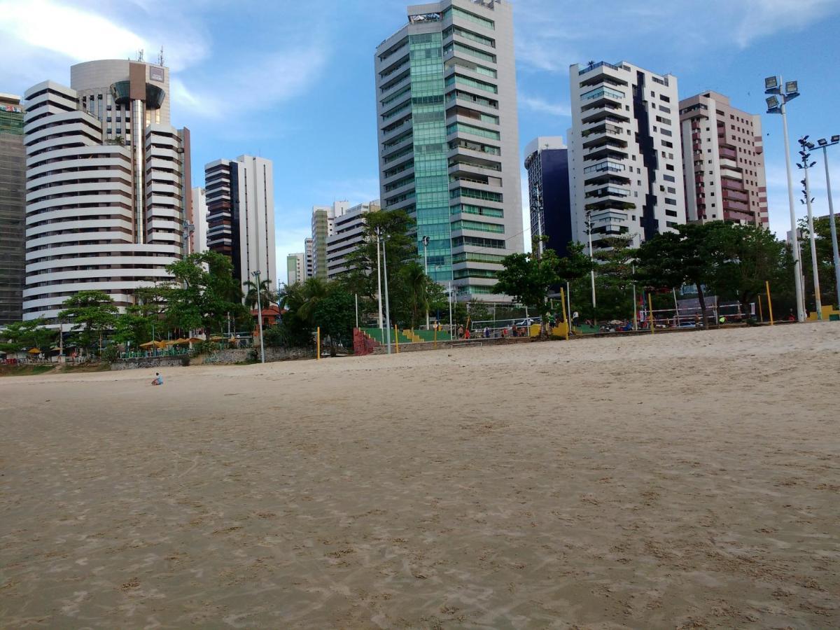 Apt. Em Hotel Na Av. Beira Mar Em Fortaleza Екстериор снимка